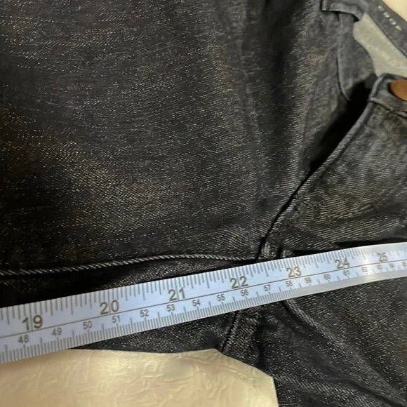 Ann Taylor Loft Dark Wash Modern Kick Crop Jeans Size 24/00P - Picture 5 of 8